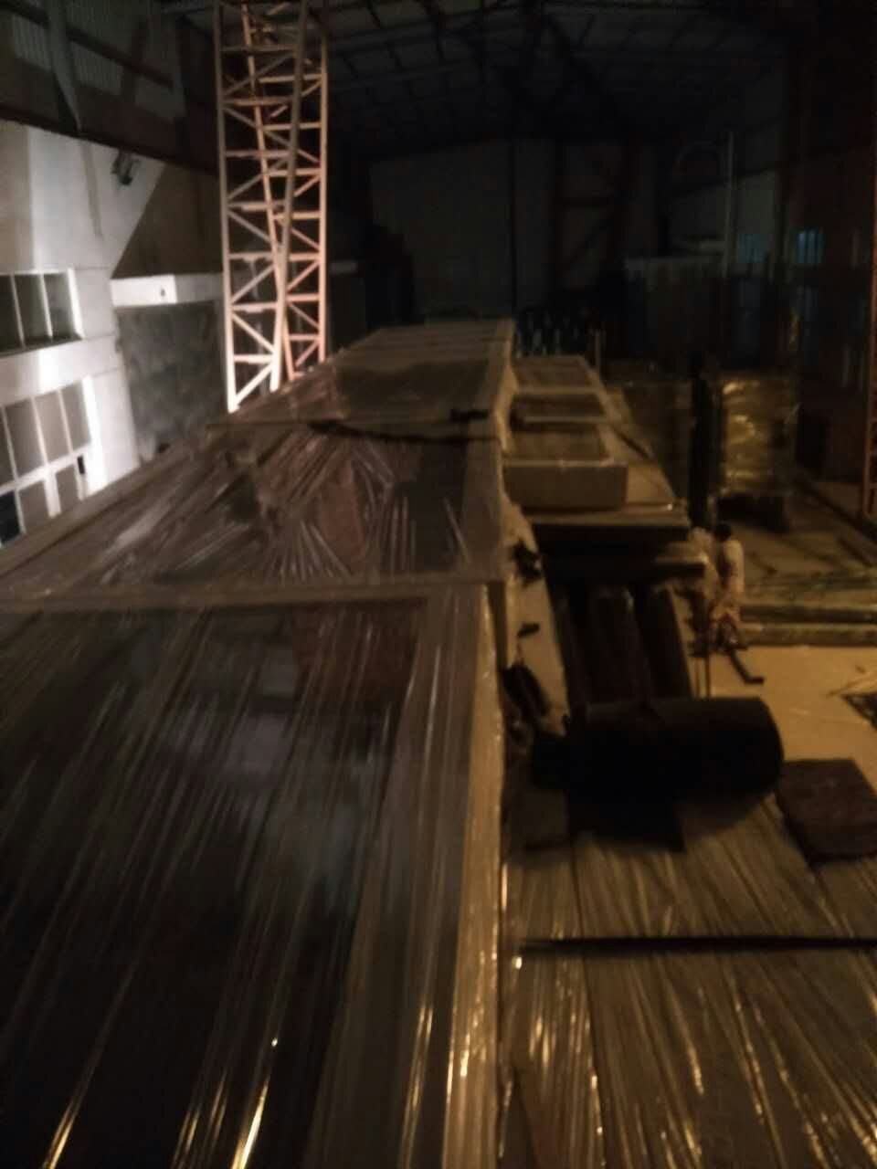 2017年7月22日葫蘆島第一批候車(chē)亭發(fā)貨圖（17.5米）