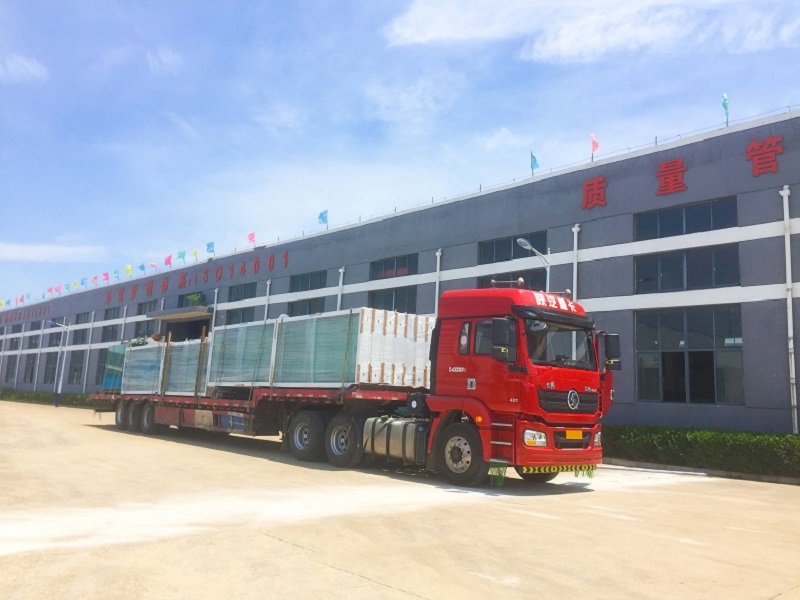 2018.7.15  江西撫州公交站臺、候車亭發(fā)貨