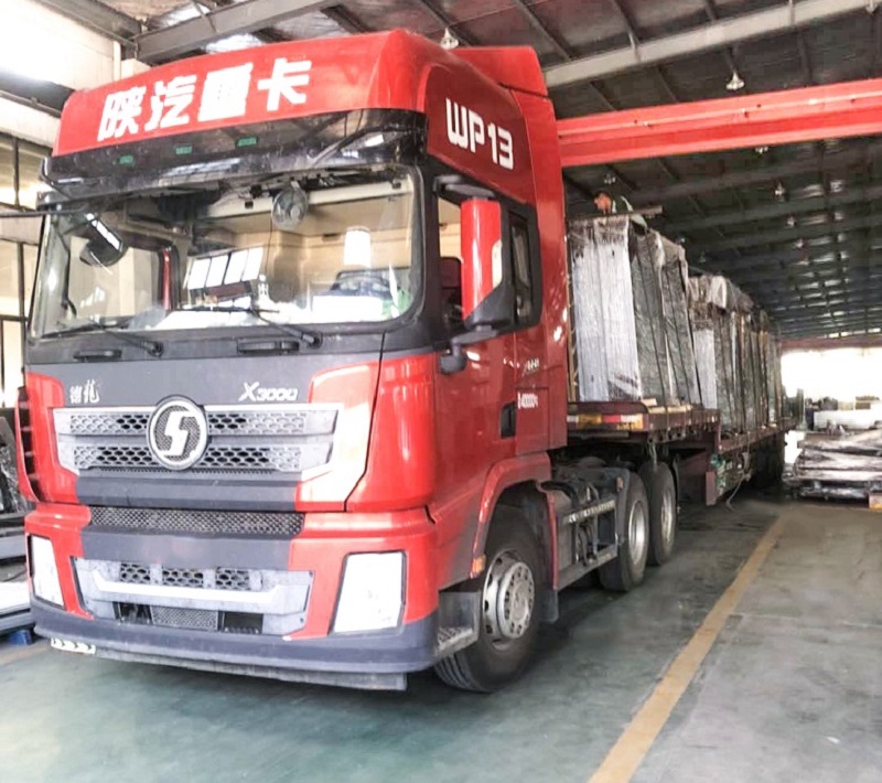 2018.7.17  河南周口公交站臺、候車亭發(fā)貨