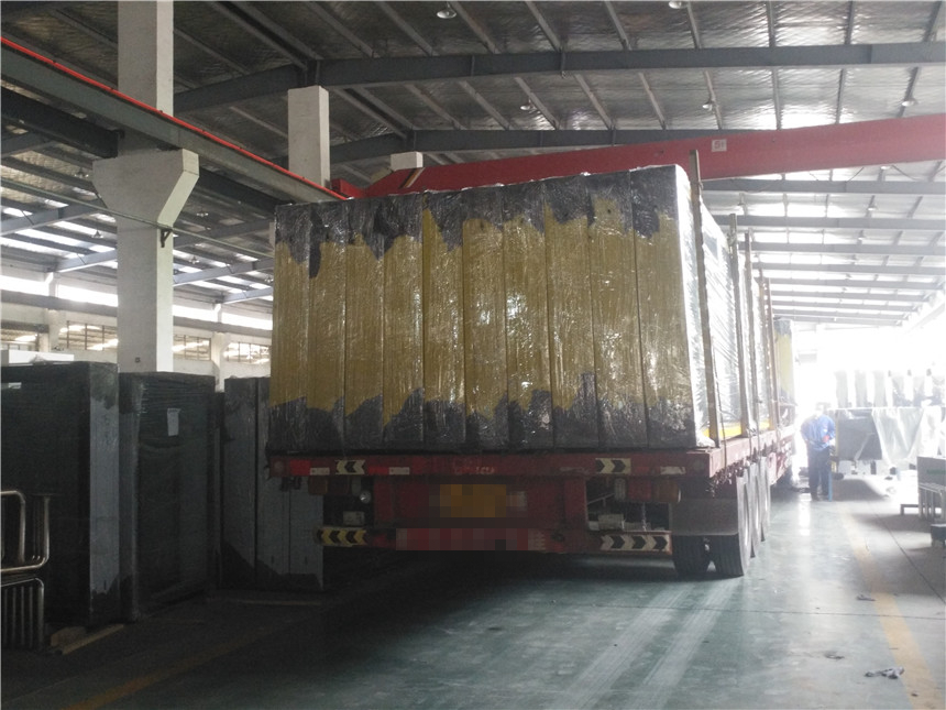 2019.4.24湖南岳陽公交站臺、候車亭發(fā)貨